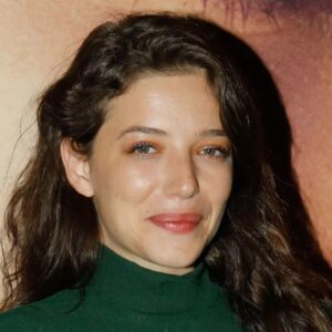 Zoé Adjani